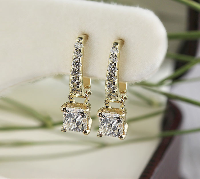 Store jewelry safely