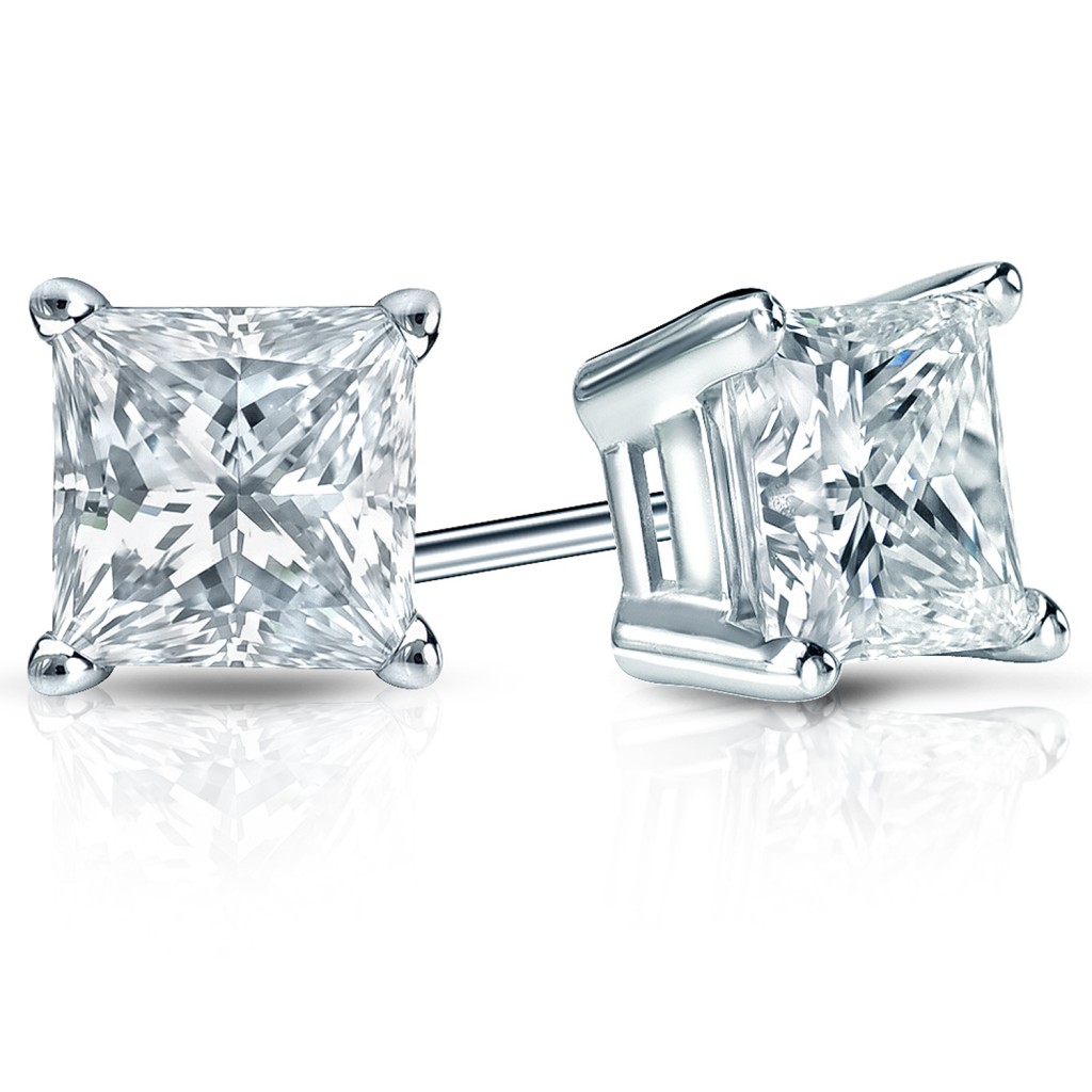 princess-cut diamond stud earrings