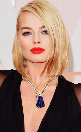 Margot Robbie at the Oscars 2015