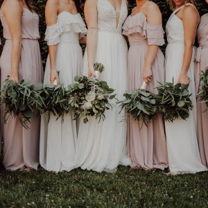 Top 6 Earring Styles For Each of Your Unique Bridesmaids
